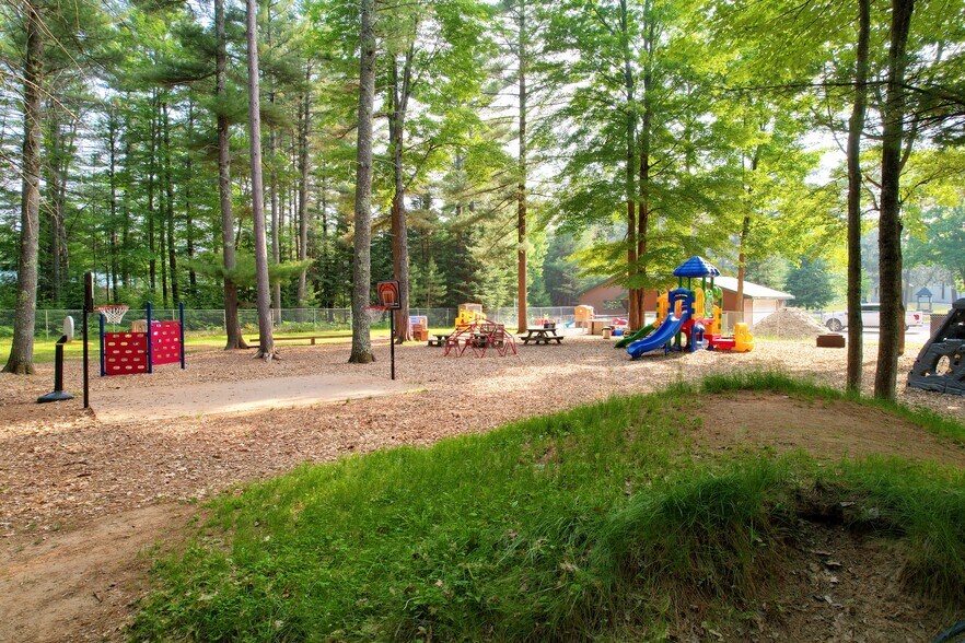 More Photos Of 564 State Highway 155, Saint Germain Schools For Sale