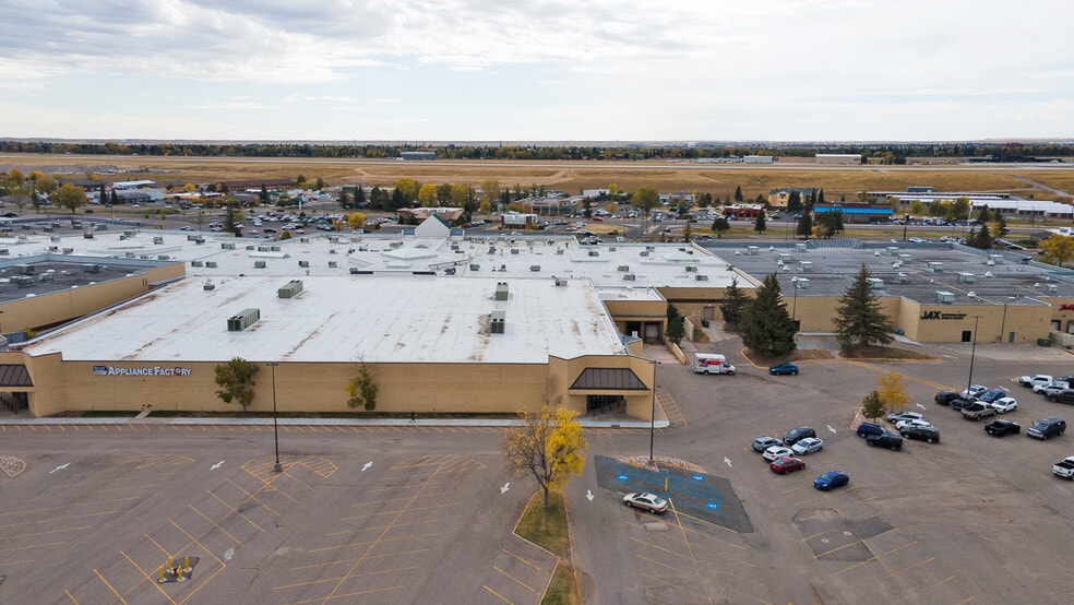 More Photos Of 1400 Dell Range Blvd, Cheyenne Unknown For Lease