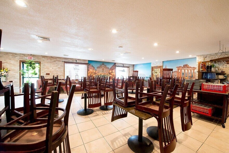 More Photos Of 28 Raceway Rd, Monticello Restaurant For Sale