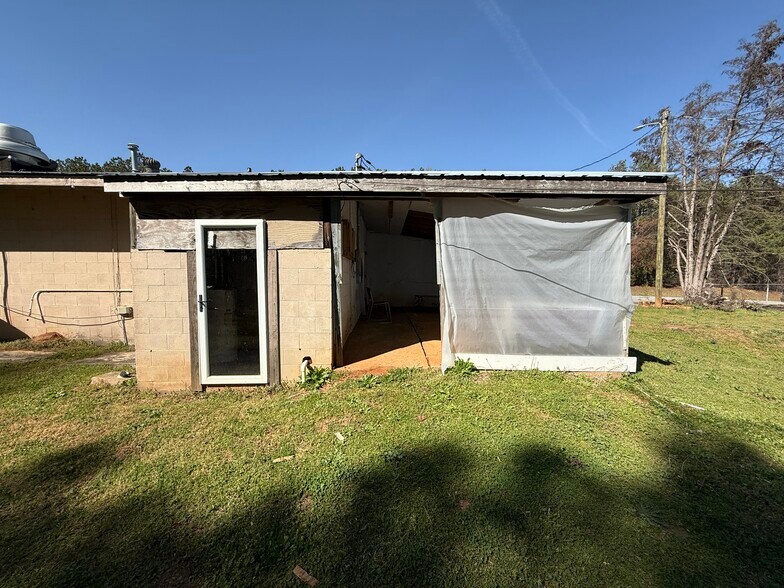 More Photos Of 1429 Athens Rd, Crawford Flex For Sale