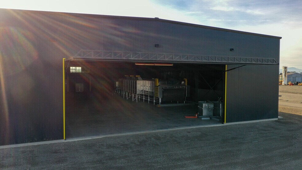 More Photos Of 2949 Farinon Rd, Colusa Warehouse For Sale