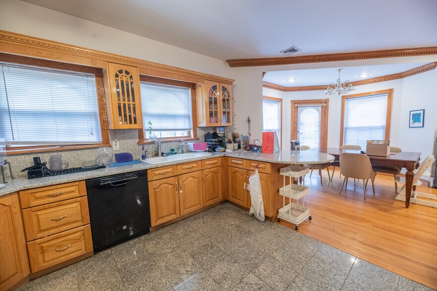 More Photos Of 600 Grand St, Hoboken Office Residential For Sale