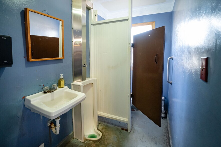 More Photos Of 209770 County Road O, Mosinee General Retail For Sale