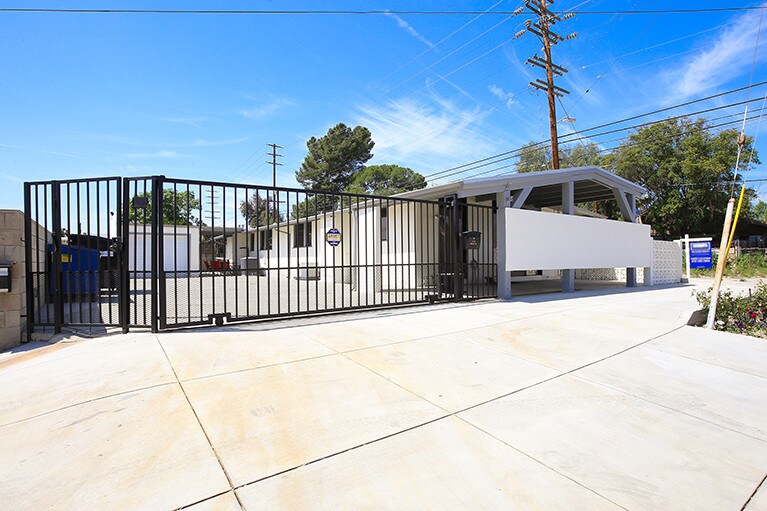 Primary Photo Of 11100 Sheldon St, Sun Valley Office Residential For Sale