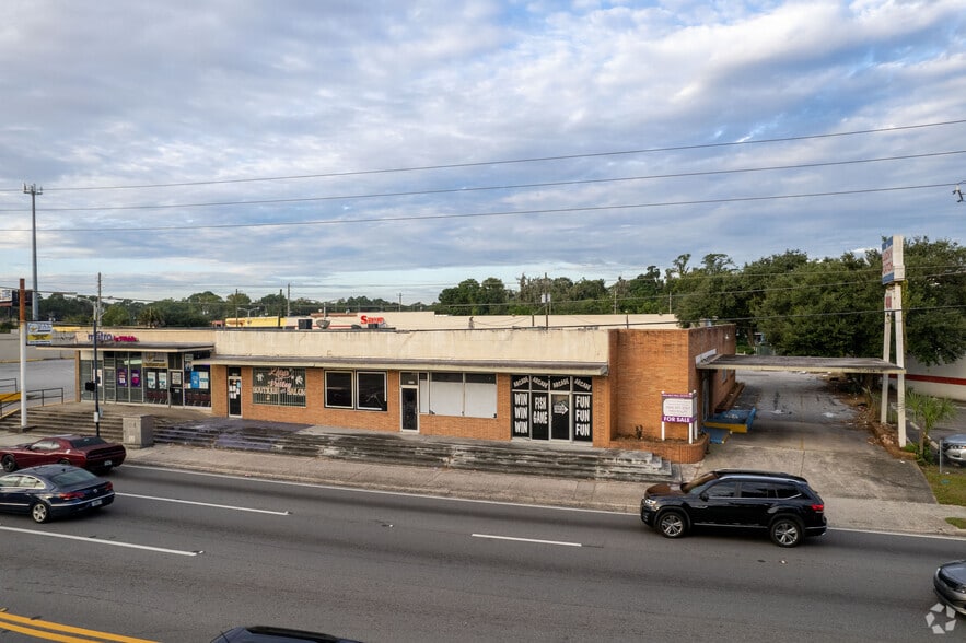 More Photos Of 8010-8014 Lem Turner Rd, Jacksonville Storefront Retail Office For Lease