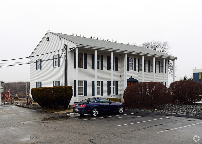 More Photos Of 120 Lavan St, Warwick Office For Lease