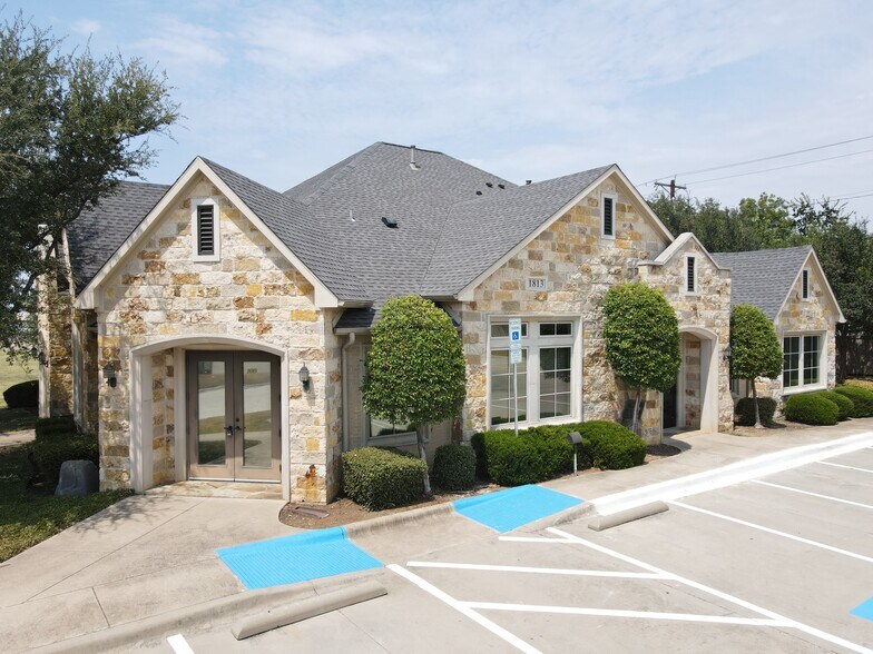 Primary Photo Of 1801-1813 Hinkle Dr, Denton Office For Sale