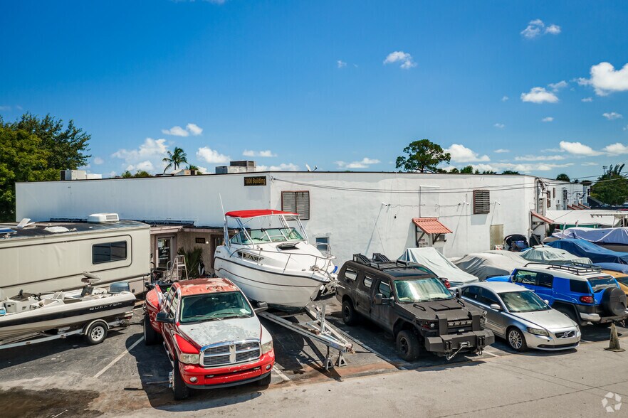 More Photos Of 1800-1812 SW 7th Ave, Pompano Beach Warehouse For Sale