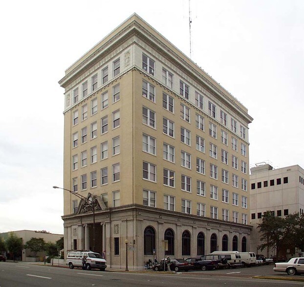 Primary Photo Of 1023 W Manatee Ave, Bradenton Office Residential For Lease