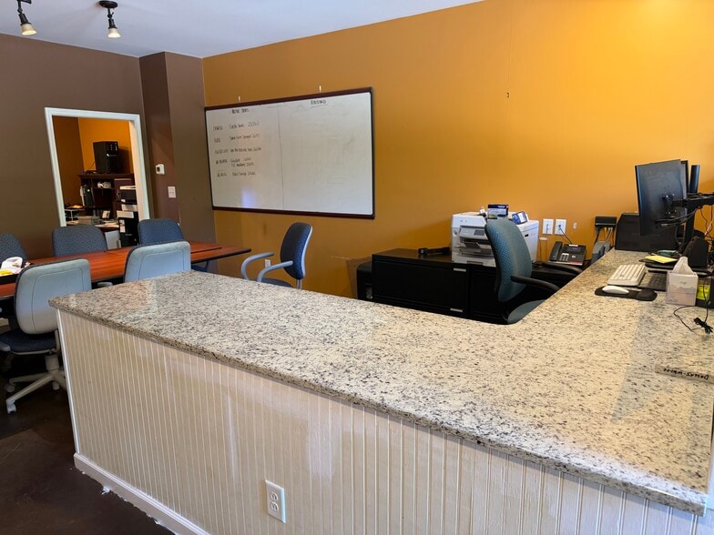 More Photos Of 132 Fergus Dr, La Vergne Flex For Sale