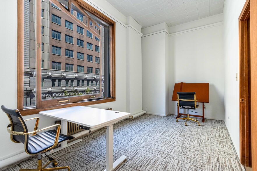 More Photos Of 1440 Broadway, Oakland Office For Lease