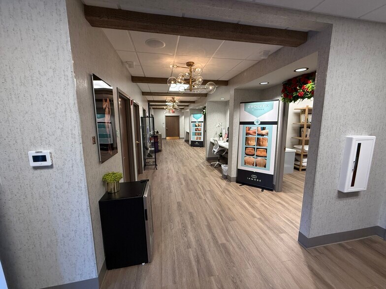 More Photos Of 4310 Roswell Rd NE, Atlanta Medical For Lease
