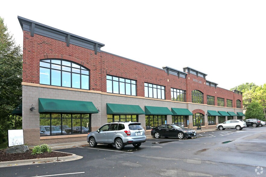 More Photos Of 23505 Smithtown Rd, Excelsior Office For Lease