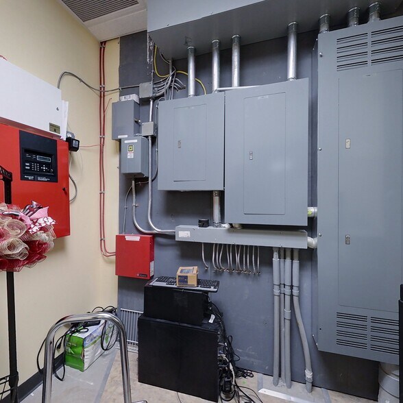 More Photos Of 2432 N Triphammer Rd, Ithaca Medical For Sale