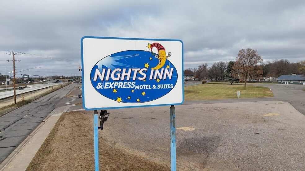 More Photos Of 720 Highway 10, Saint Cloud Hospitality For Sale