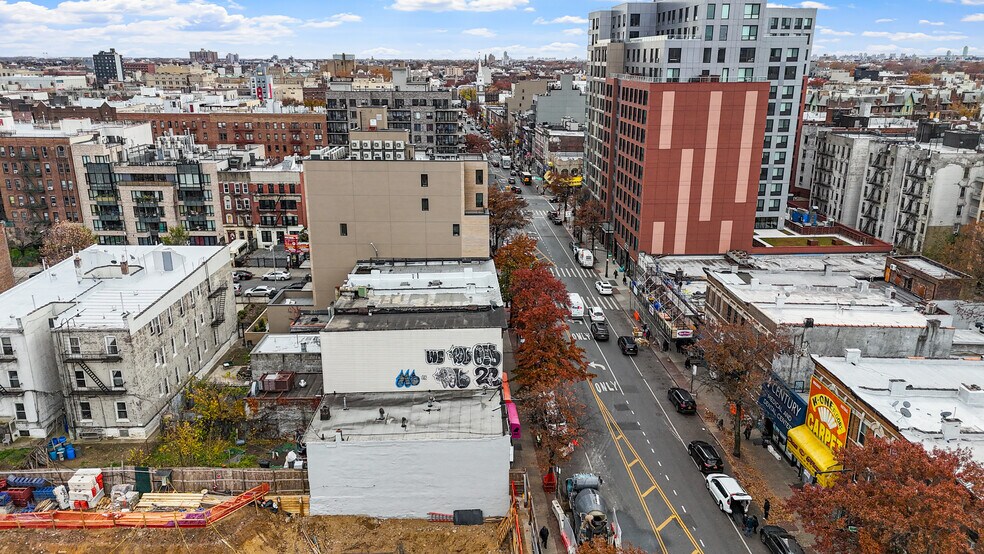 More Photos Of 769 Flatbush Ave, Brooklyn Storefront For Sale