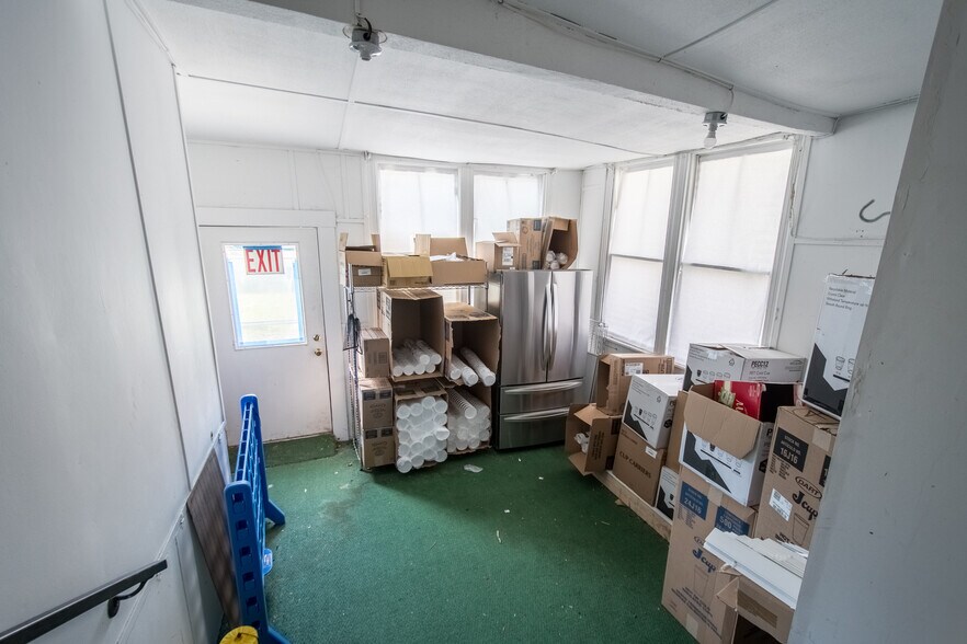 More Photos Of 179 E Main St, Plain City Loft Creative Space For Lease