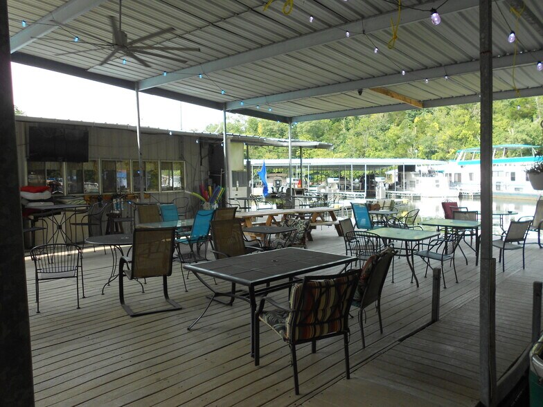 More Photos Of 234 Homestead Ln, Lancaster Marina For Sale