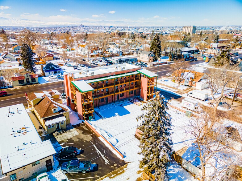 More Photos Of 3800 S Broadway, Englewood Apartments For Lease