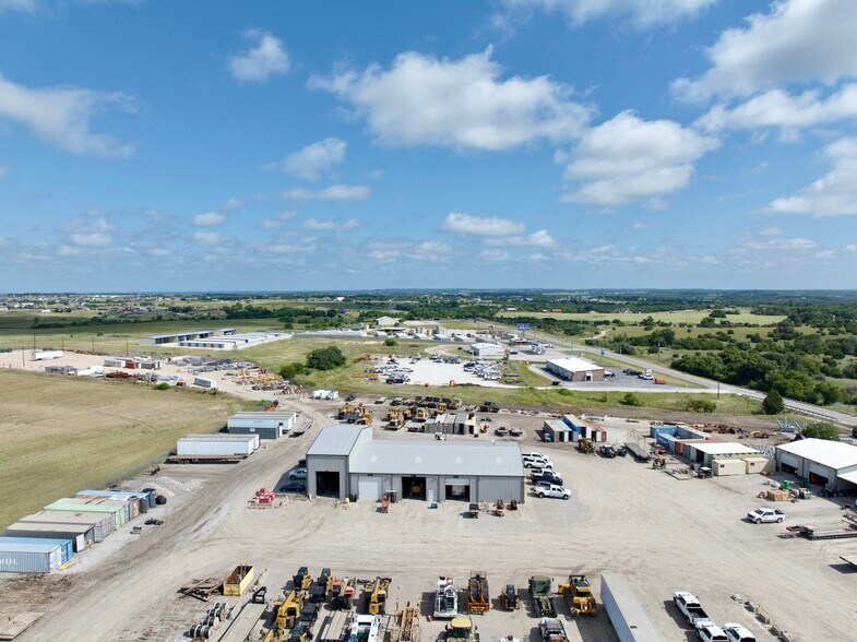More Photos Of 5901 FM 920, Weatherford Warehouse For Sale