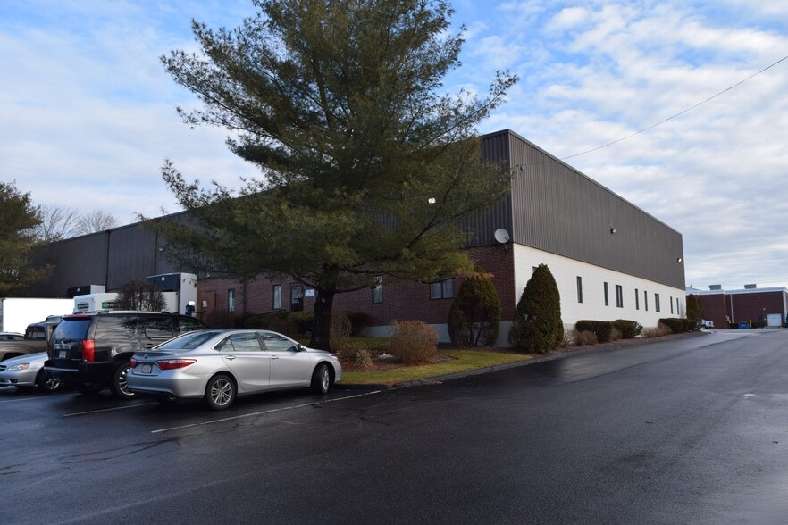 Primary Photo Of 378 Page St, Stoughton Flex For Sale