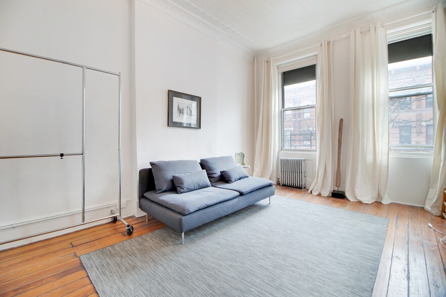 More Photos Of 181 Irving Ave, Brooklyn Storefront Retail Residential For Sale