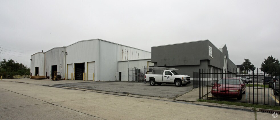 More Photos Of 4342 Michoud Blvd, New Orleans Manufacturing For Sale
