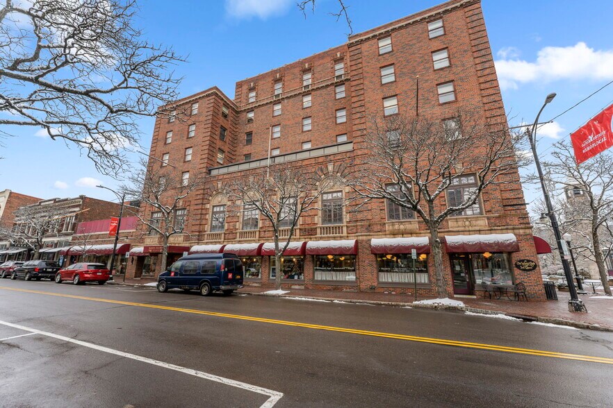 Primary Photo Of 21 W Market St, Corning Office For Lease