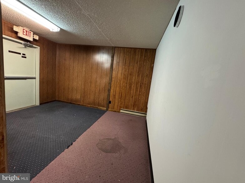 More Photos Of 260 School St, Romney Office For Lease