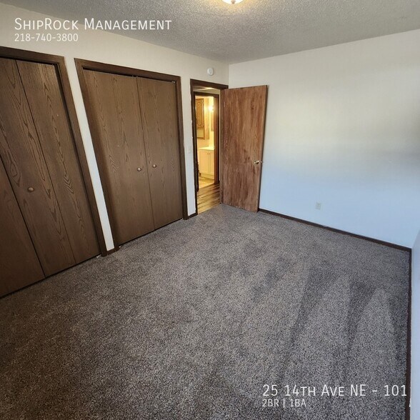 More Photos Of 25-33 14th Ave NE, Saint Cloud Apartments For Sale