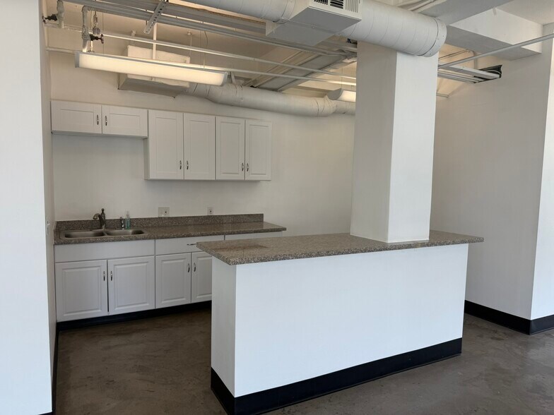 More Photos Of 316 W 2nd St, Los Angeles Loft Creative Space For Lease