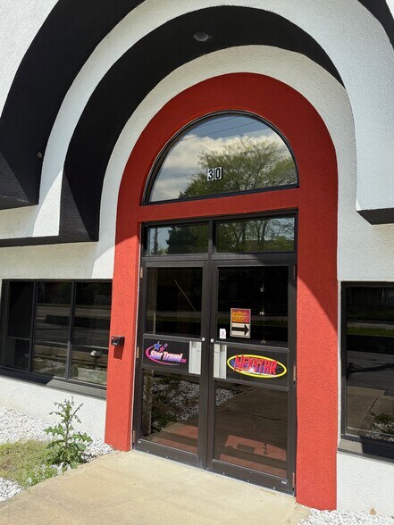 More Photos Of 30 Kinsey Rd, Xenia Light Distribution For Sale