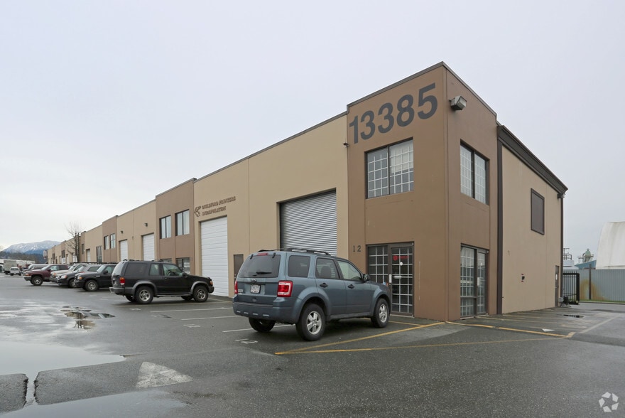 Primary Photo Of 13385 115 Ave, Surrey Light Manufacturing For Sale