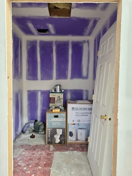 More Photos Of 972 Patterson Rd, Dayton Freestanding For Sale