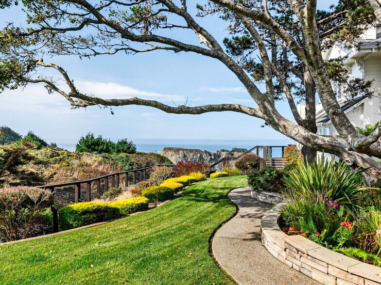 More Photos Of 5920 CA-1, Elk Hotel For Sale