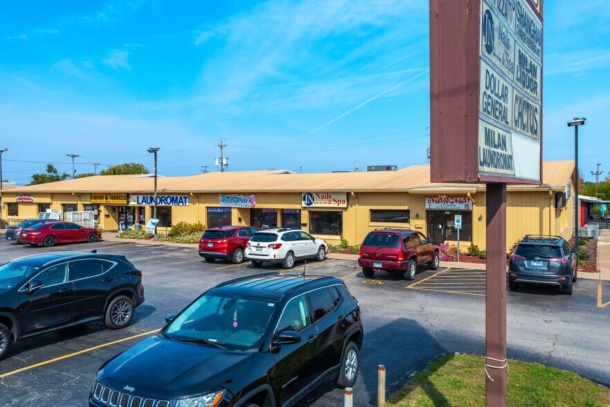 More Photos Of 305-315 W 10th Ave, Milan General Retail For Sale