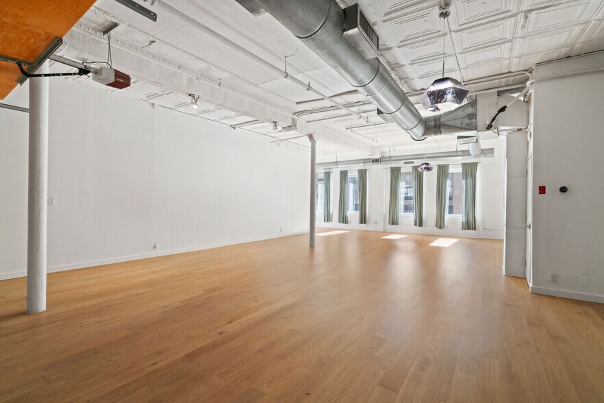More Photos Of 253 W 28th St, New York Loft Creative Space For Lease