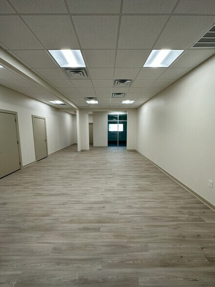 More Photos Of 10154 Windy Pointe Dr, Temple Office For Sale