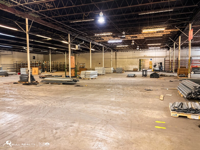 More Photos Of 5530 E Ponce De Leon Ave, Stone Mountain Distribution For Lease