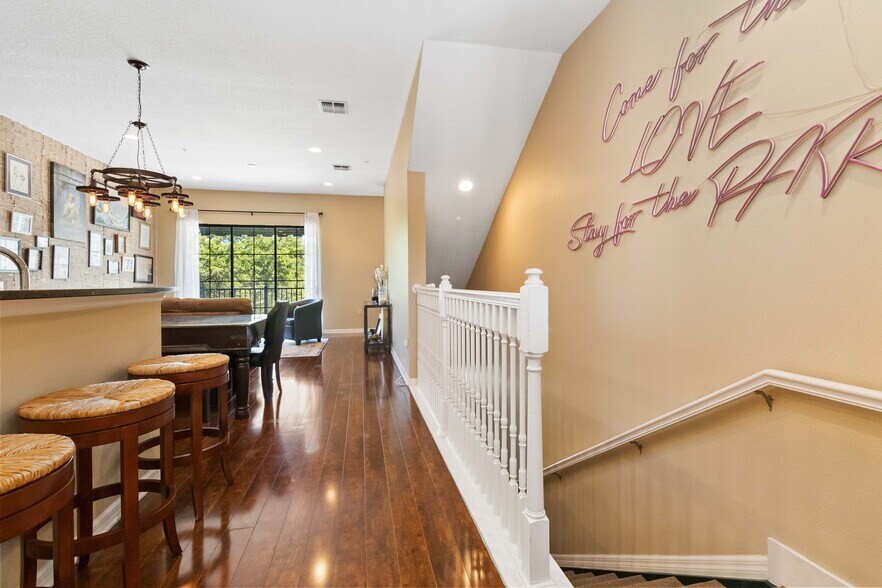 More Photos Of 3730 Avalon Park East Blvd, Orlando Office Residential For Sale