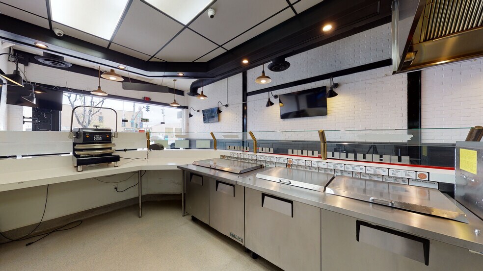 More Photos Of 5242-5246 E 2nd St, Long Beach Restaurant For Lease