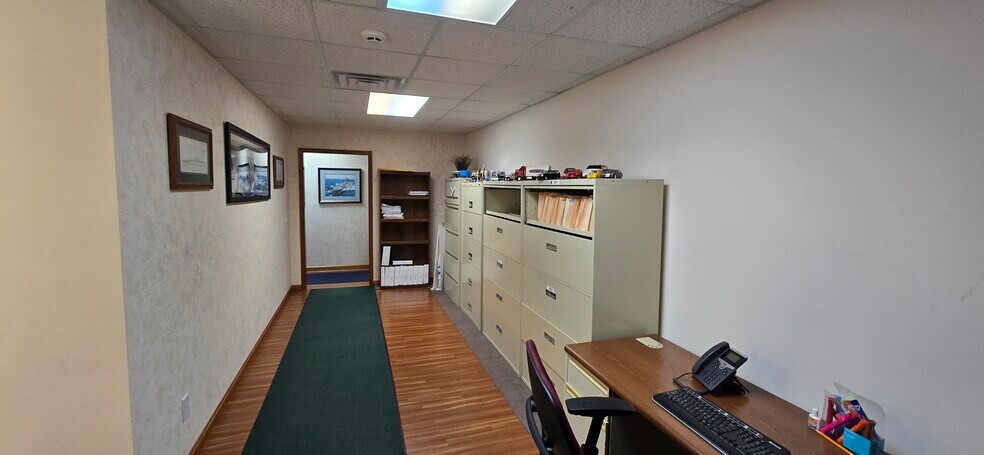 More Photos Of 1004-1010 Vivian Dr, Grafton Office For Sale