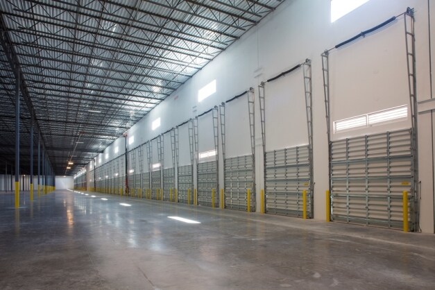 More Photos Of 10800 NW 106th St, Miami Warehouse For Lease