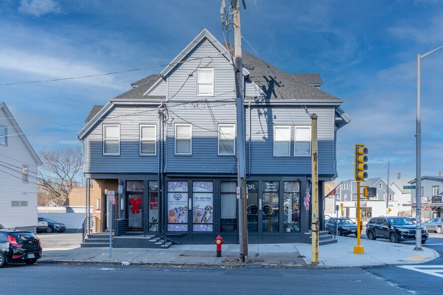 More Photos Of 90-96 Main St, Malden Storefront Retail Residential For Lease