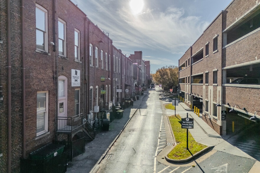 More Photos Of 245 Broad St, Rome Storefront For Sale