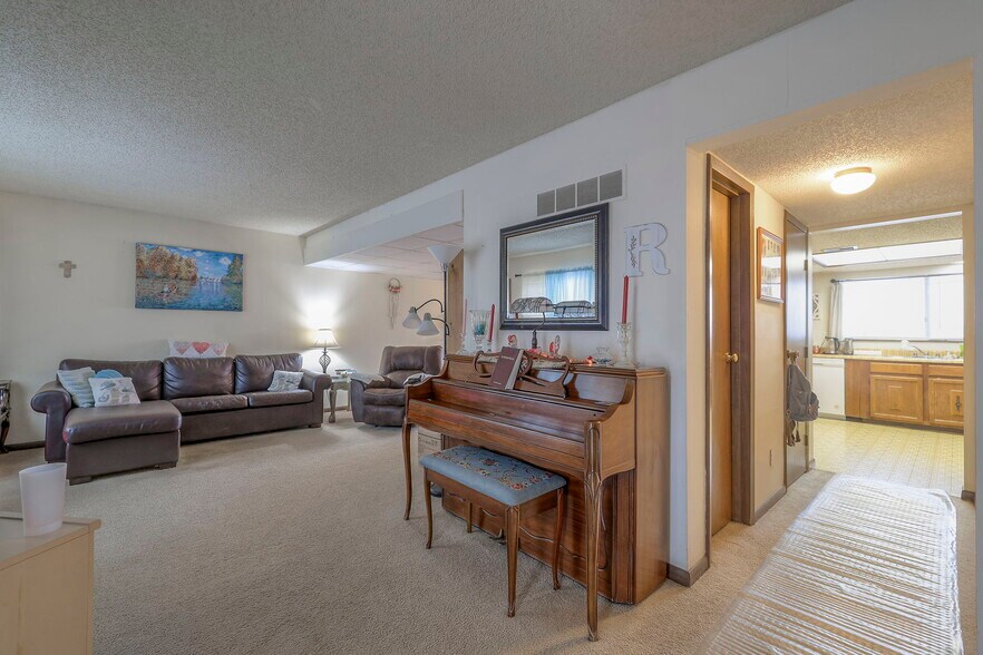 More Photos Of 6820 Chapel Dr, Belton Apartments For Sale