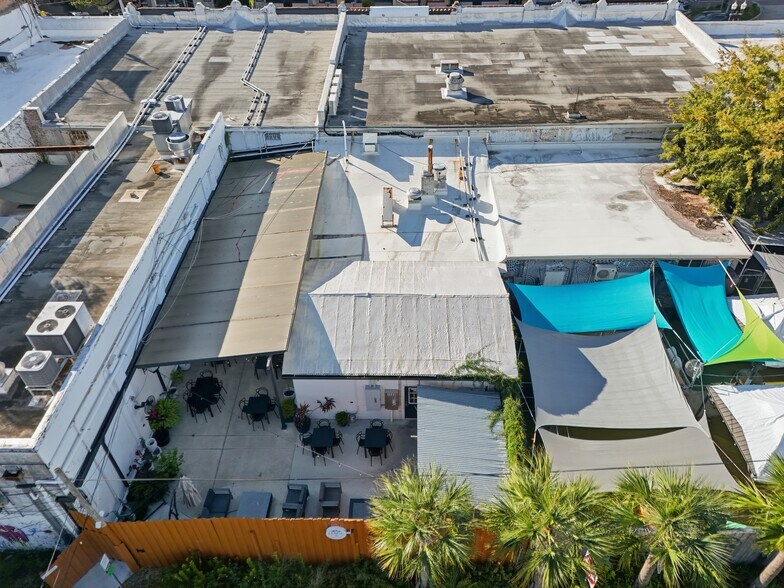 More Photos Of 1021-1029 Park St, Jacksonville Storefront For Lease