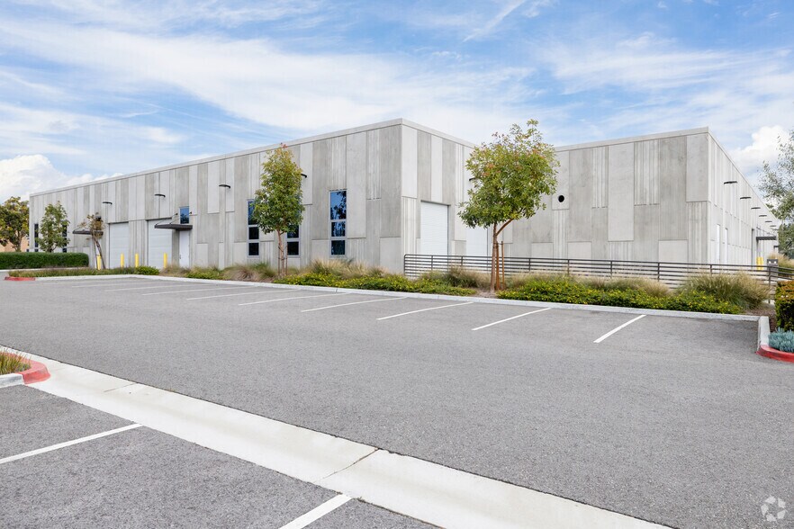 More Photos Of 5801 Van Allen Way, Carlsbad Warehouse For Sale