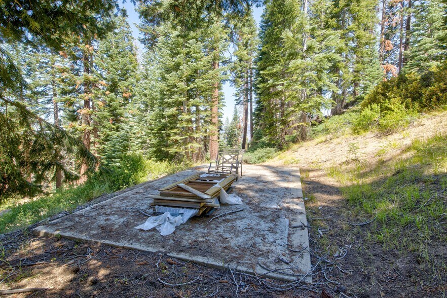More Photos Of 65745 Big Meadows Road, Kings Canyon National Pk Land For Sale
