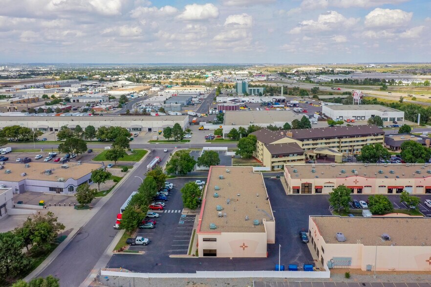 More Photos Of 7030 E 46th Avenue Dr, Denver Warehouse For Sale